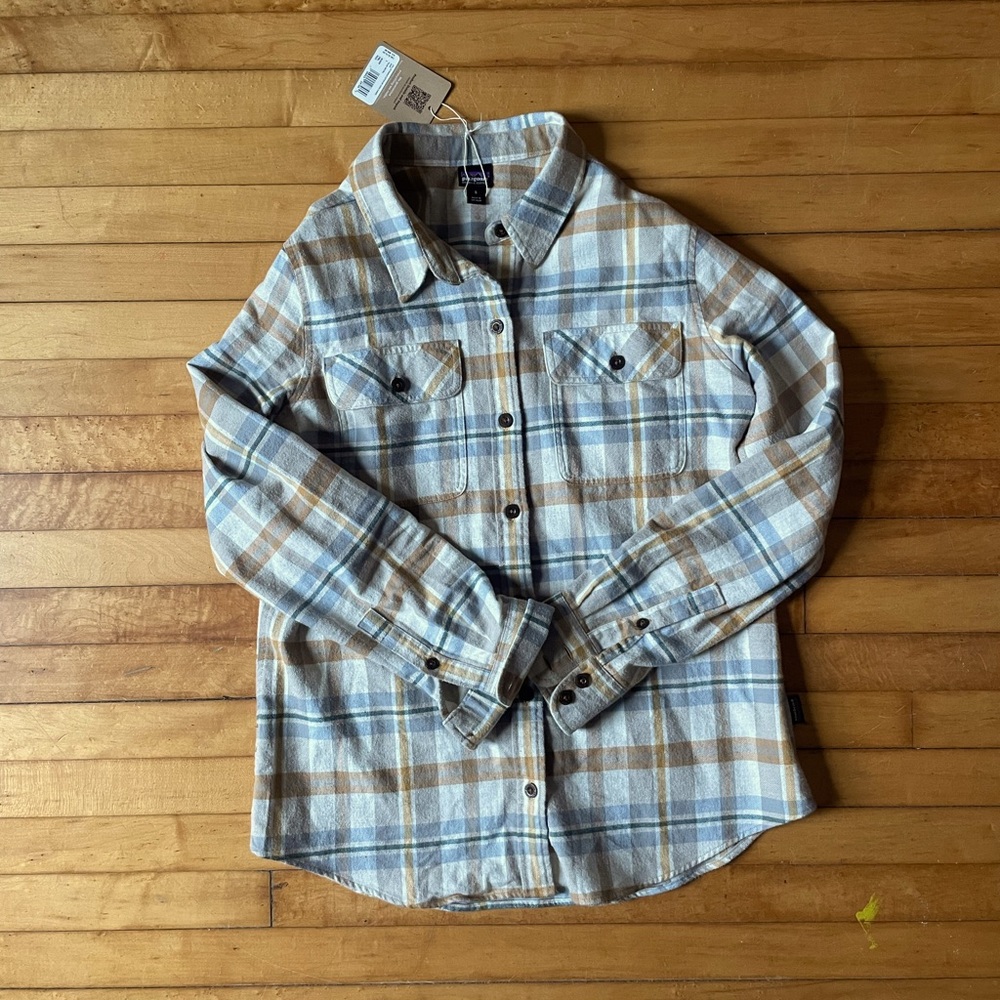 Patagonia Fjord Midweight Flannel Size Small NWT